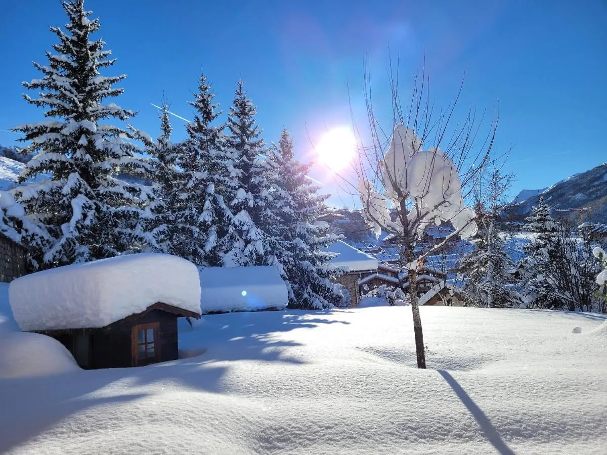 Chalet Coquelicot confort cosy au coeur du village de Saint Martin France